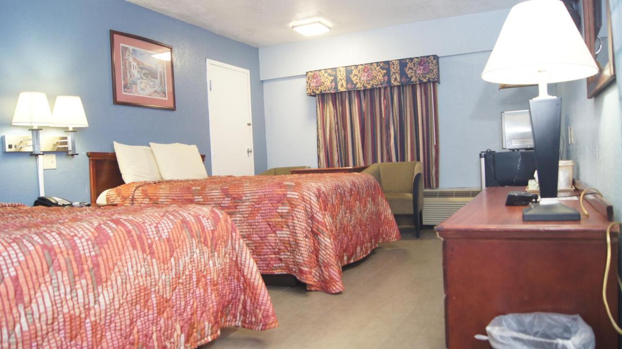 Holiday Lodge & Suites Mcalester Exterior foto